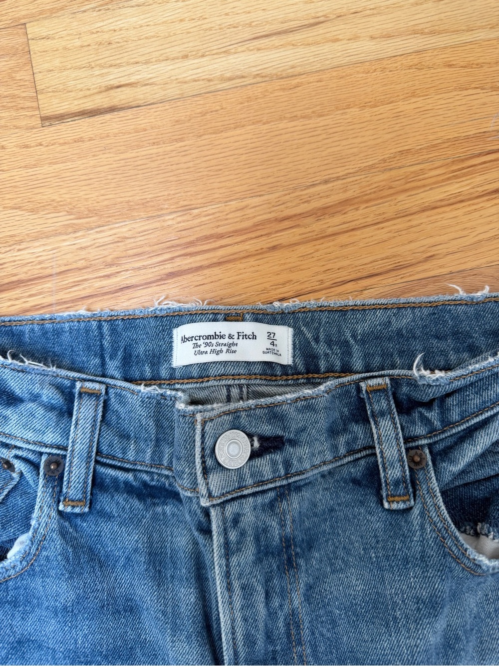 90s Ultra High Rise Straight Jeans - Picture 3 of 3
